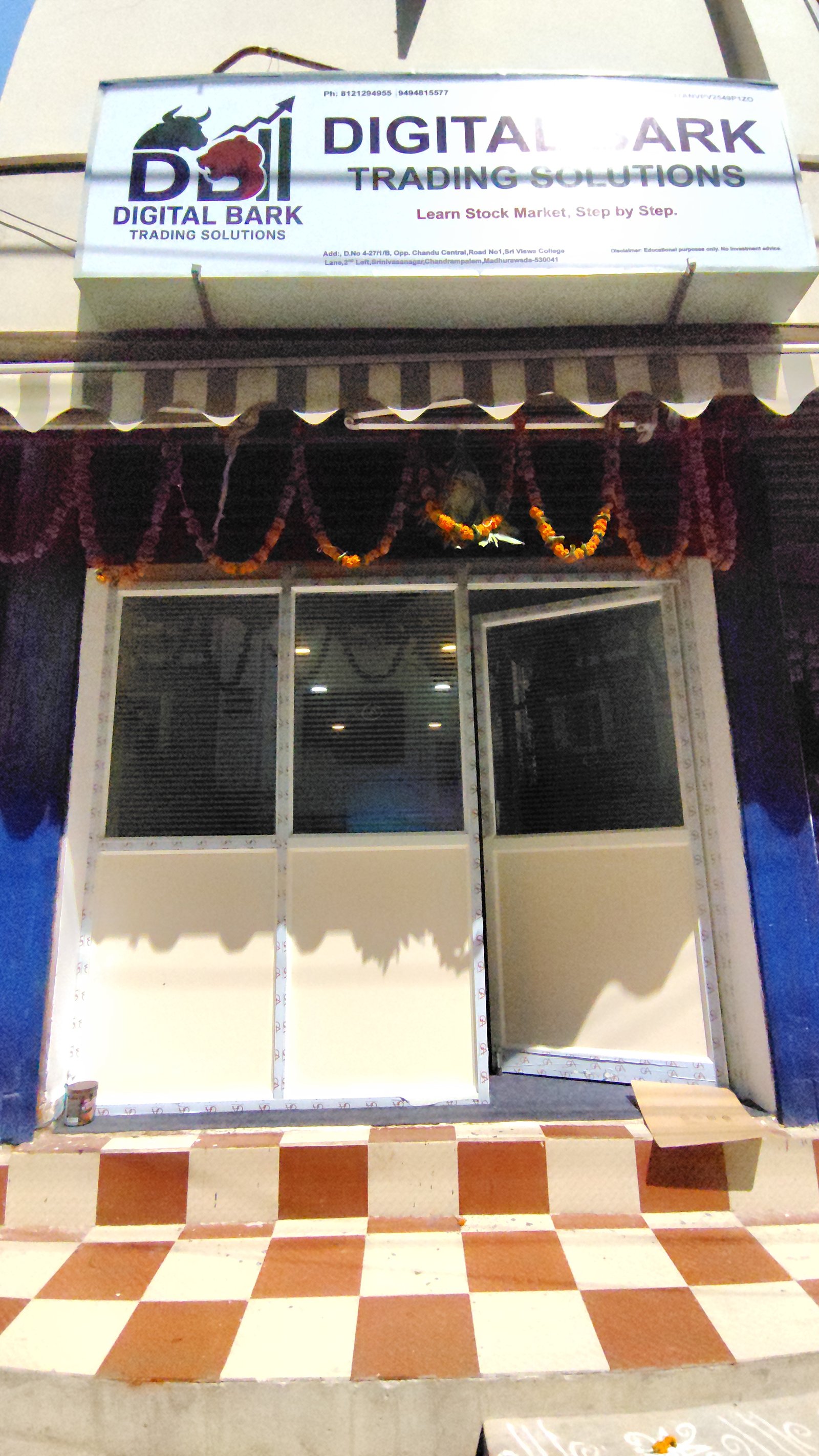 DigitalBark Trading Solutions Institute